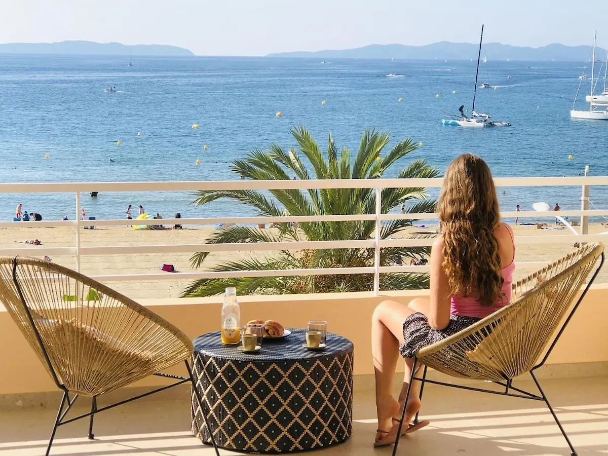 Appartement T3 Lumineux Traversant Totalement Neuf En Face De La Plage Front De Mer Vue Sur Les Iles Vue Mer Panoramique Assuree Residence De La Plage Centre Ville Du Lavandou 3Eme Etage Avec Ascenseur Appartement T3 Le Lavandou